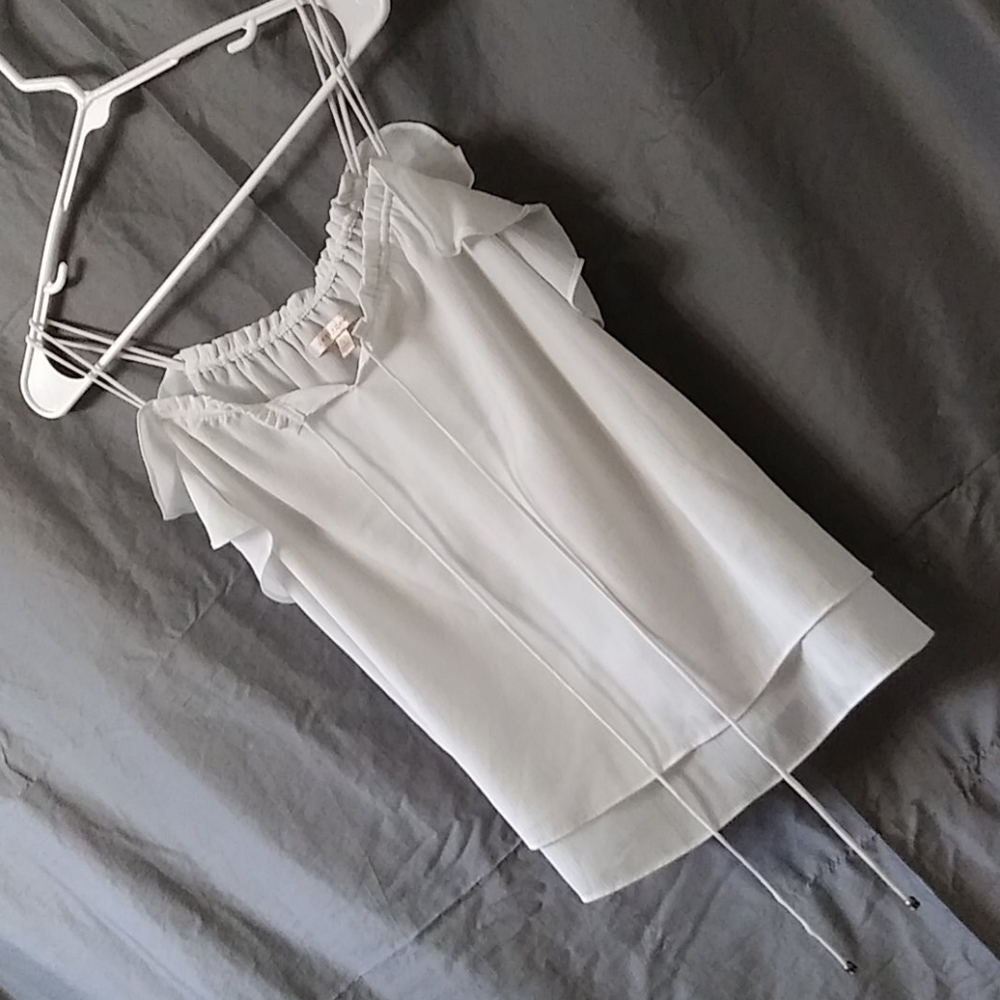 Skies Are Blue ~ XS ~ White